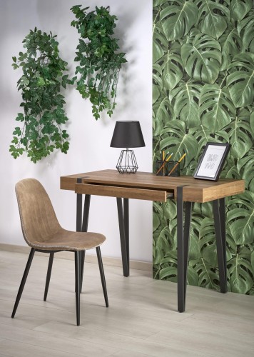 5dd6b7e02c7b40273a9aabed92a85c53