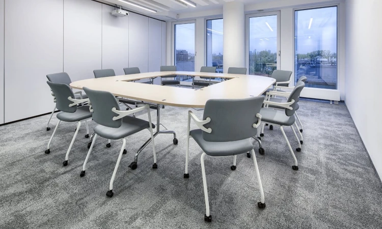 stol-konferencyjny-flib-2.jpg