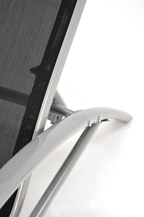 a3dea3092c8c6df1c3524fc911c31783