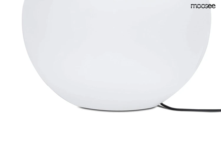 lampa-uomo35-czarna-3-stokrzesel-pl.jpg