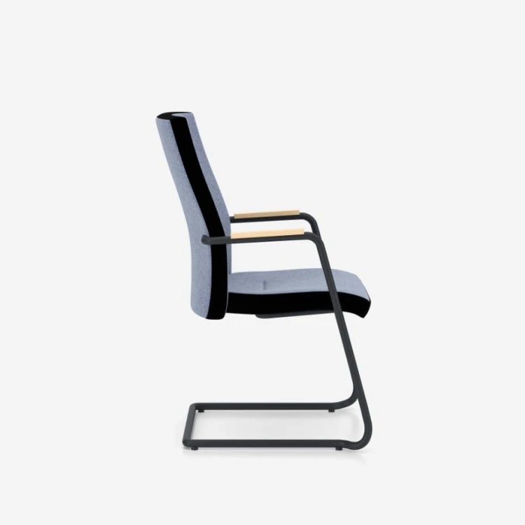 so-one-frame-chair-cfa-uph-e-bl-1007-ba-sd-egl16-rn60999-se-sd-egl16-rn60999-gbmf000-30203-2.jpg
