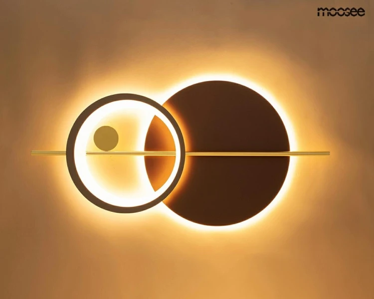 MSE1501100515_moons_2.jpg