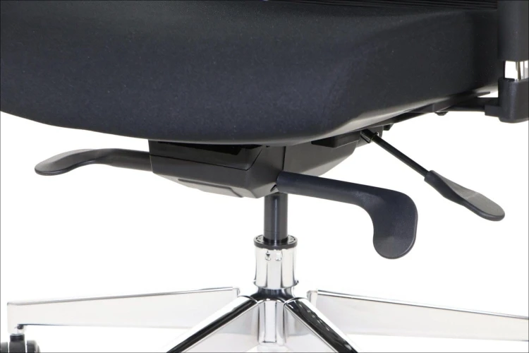Fotel ergonomiczny AKCENT PLUS czarny mechanizm samoważący podłokietniki 4D
