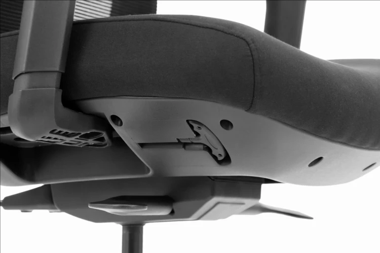 Fotel ergonomiczny MITTE mechanizm samoważący podłokietniki 4D