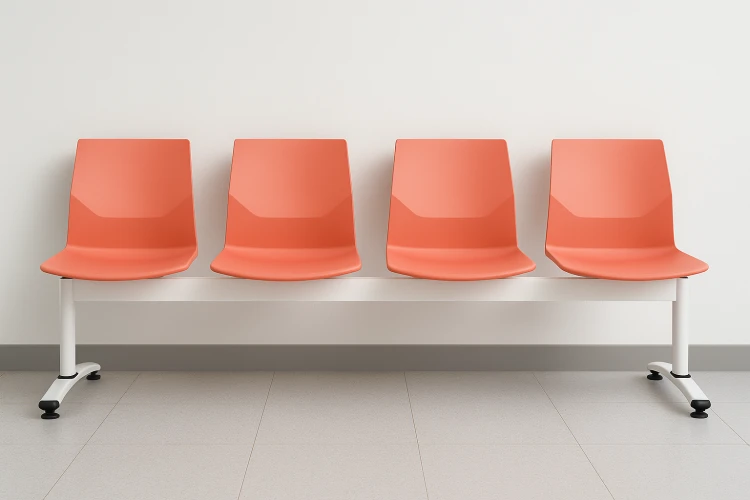 rita-4-white-orange-poczekalnia.png