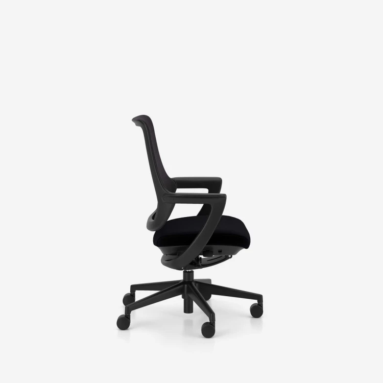 62b68dae-5a35-4163-b2ff-c24a18ee64db_OVIA SWIVEL CHAIR MESH BLACK_.0002.jpg