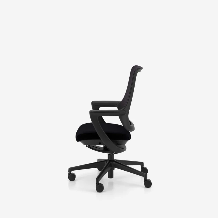 62b68dae-5a35-4163-b2ff-c24a18ee64db_OVIA SWIVEL CHAIR MESH BLACK_.0006.jpg