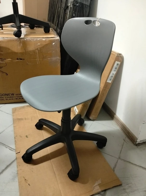 mata swivel.jpeg